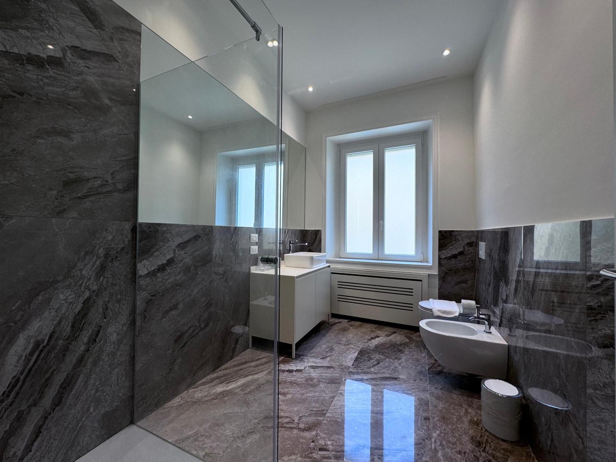 Cool And Big Central Apartment Duomo - White Milão Exterior foto