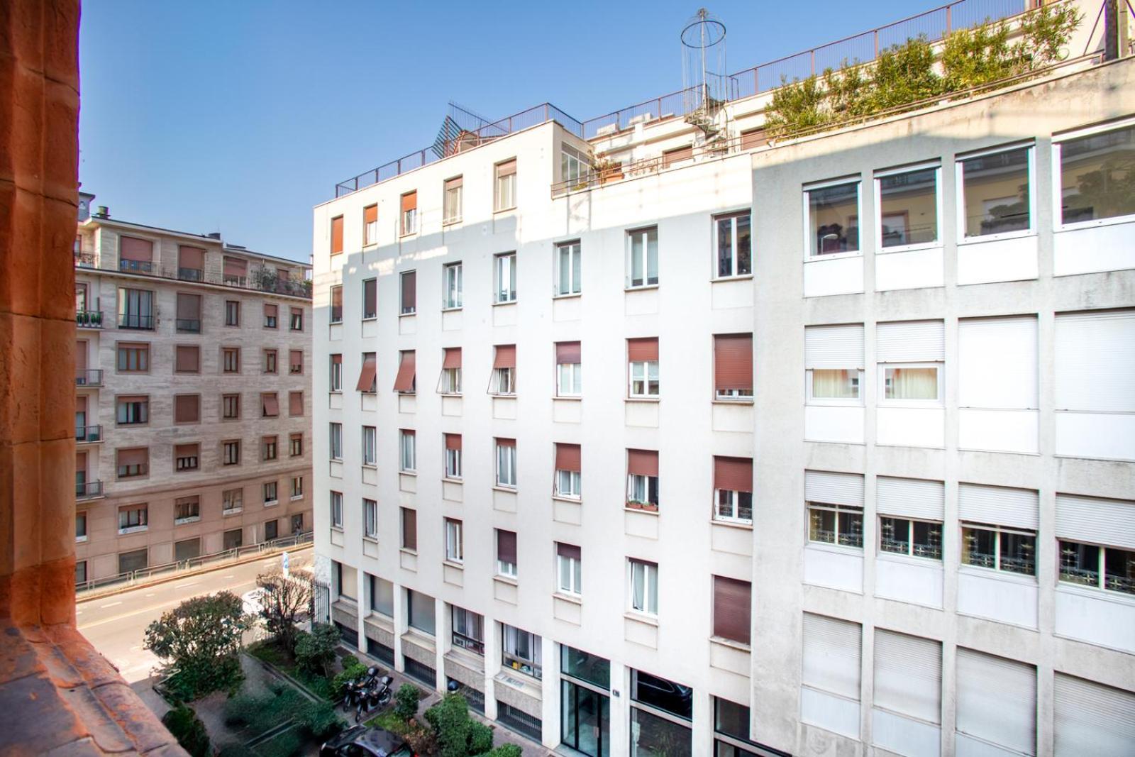 Cool And Big Central Apartment Duomo - White Milão Exterior foto
